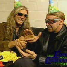 mar1narasauce's tweet photo. HAPPY BIRTHDAY to my bestie, my queen, the christian to my edge, the trish to my lita, the one and only .@urbobitch <3333 love u sm !!!#5secondpose #teambestie https://t.co/qVFeBZszue