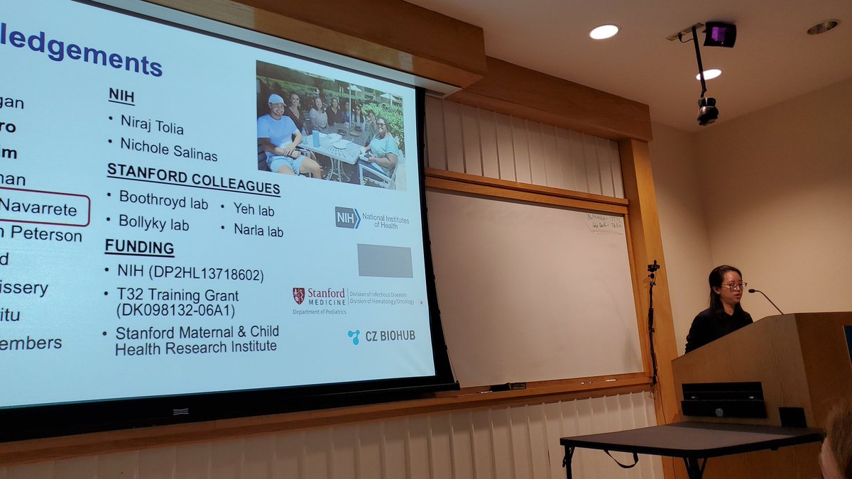 PiParasitology's tweet image. Dr. Angel Kongsomboonvech from the @lab_egan at Stanford is sharing her work on the RBC receptor CD44 rôle in host-pathogen interaction  during P.flaciparum infection.#mpm2022