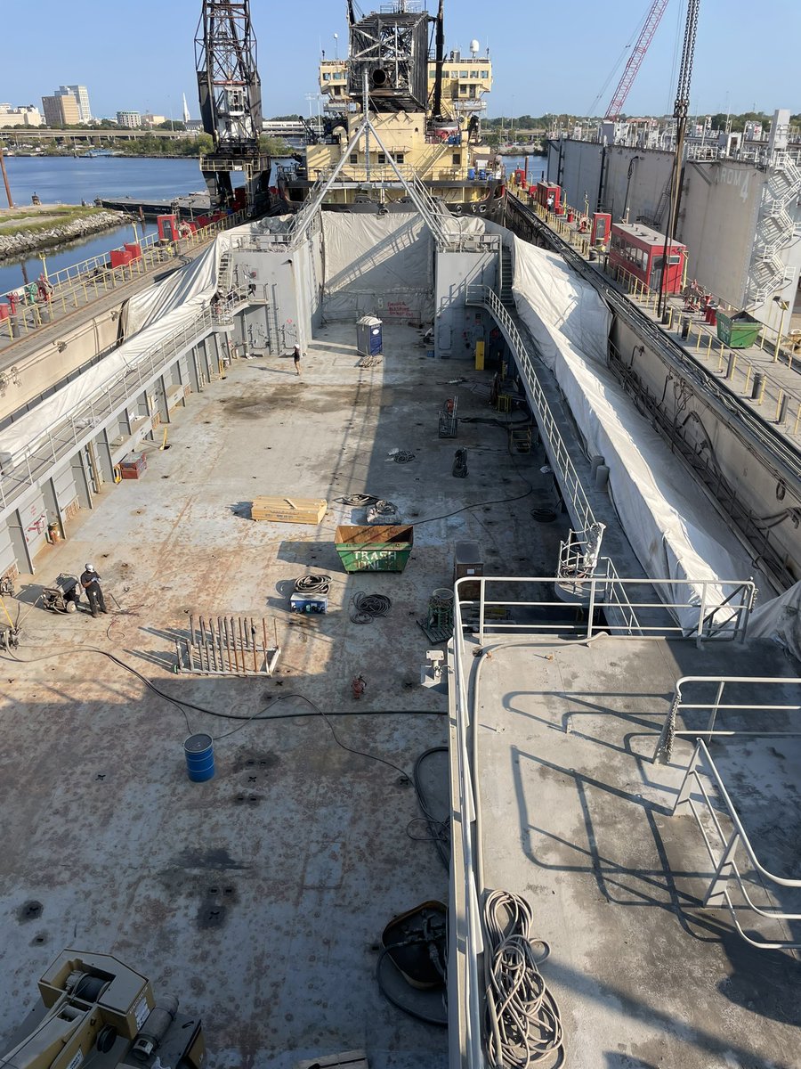 Natej0414's tweet photo. Incredible experience to see #LSV2 in Colonna’s Shipyard (Norfolk, VA) for On-Condition Cyclic Maintenance (OCCM)! 

#Resolute #SailArmy!

@US_TRANSCOM @hqSDDC 
@TRADOC 
@FORSCOM @18airbornecorps 
@33rdCoT @15TCRCSM 
@7th_TBX @11th_battalion https://t.co/FDf69OokfZ