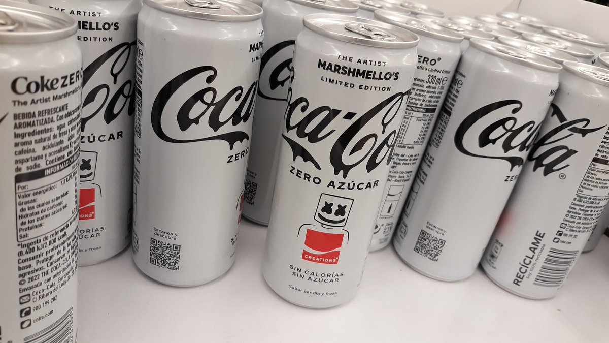 infopalito's tweet photo. Han sacado Cocacolas del tío ese del Fornait... https://t.co/k23x9tE1Af