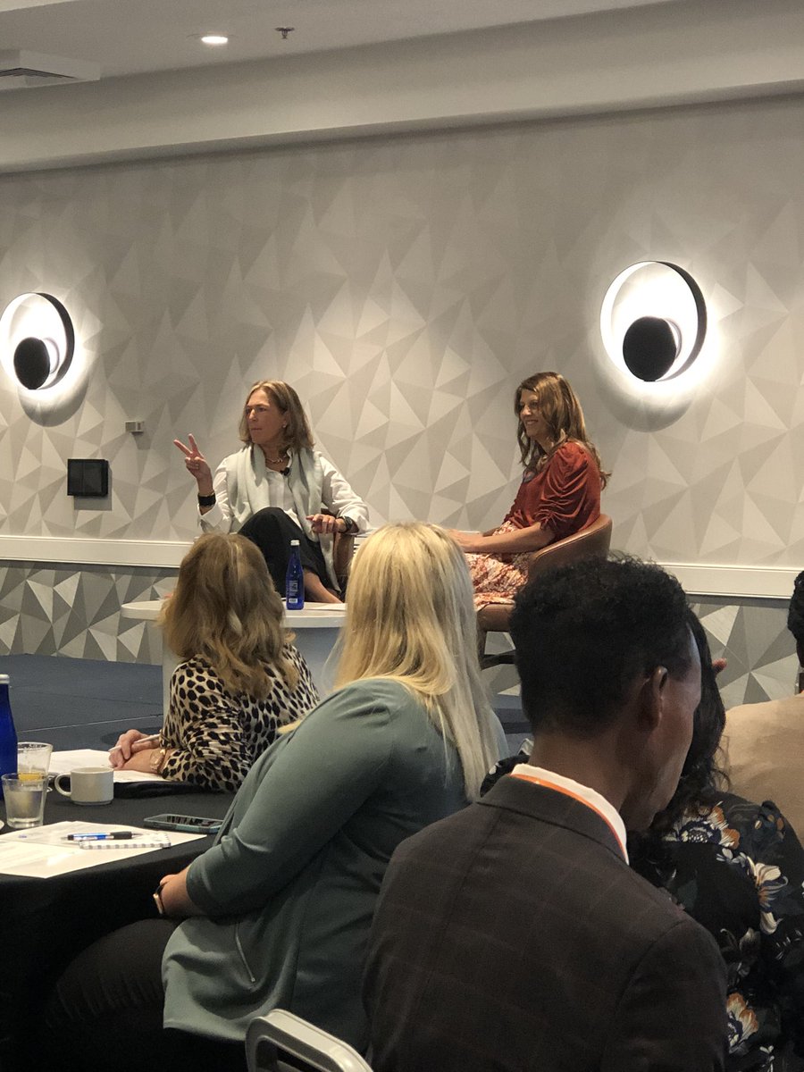 chrismsladd's tweet photo. @BBCRN to 103 RNs attending @oncologynursing ‘s #CapitolHillDays, “You all have the power—you have the magic beans—to make great change.” #sentaranurse @HealthyWomen https://t.co/OA8Vpq2sne
