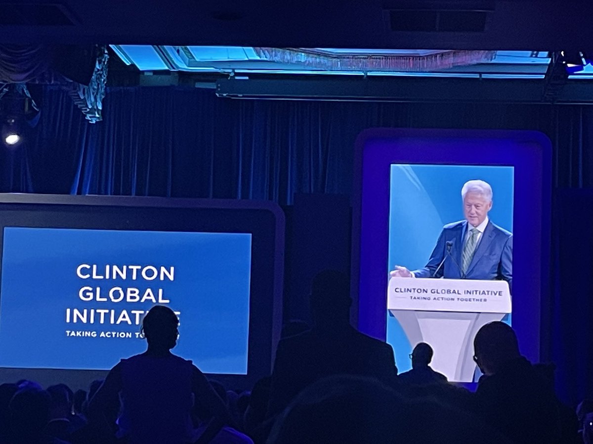 chetnavsinha's tweet photo. At the Inaugural event at CGI in New York @MannDeshiOrg commitment is one million women by 2024 . #CGI2022 #cgi #clintonglobalinitiative #manndeshi @HillaryClinton @MannDeshiOrg @BillClinton @nishacharya #women #womenempowerment https://t.co/CgCAsNsZ4X