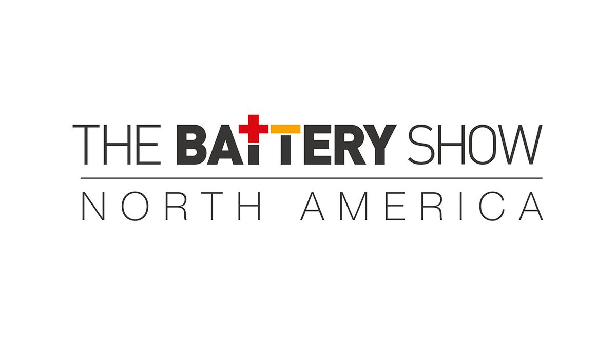 Autoline's tweet photo. 4 great shows--all on top of each other. Detroit Auto Show, Concours d'Elegance, the Battery Show,  and Detroit 4Fest. Each show would do better if they all weren't happening at the same time. 
#DetroitAutoShow2022 #thebatteryshow #detroitconcours #detroit4fest https://t.co/0TkAxl7s1K
