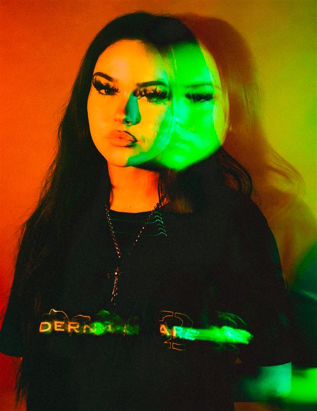 iHeartRadio's tweet photo. Who else has had @MaggieLindemann's new album on repeat!? 🤩😩🎶🔥❤️

Listen here:  https://t.co/gSisIoAB8f

[📷: Cate Groubert] https://t.co/VIfyDlKAyF