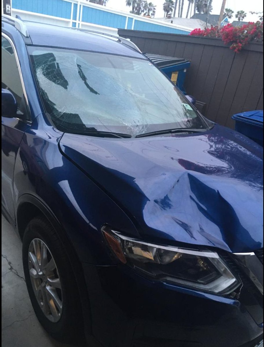 ActivateLinds's tweet photo. I was the #victim of a #hitandrun. The SUV that hit me, nearly killed me, and caused a Severe #TBI with a #GlasgowComaScale of 3 and #hydrocephalus was found by an angel a few days later. It just hit my body and my little road bike! It looks like a tree fell on it! 🤯 https://t.co/OCAZKcaZfH