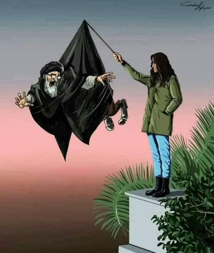 SadafSadia4's tweet photo. میں نے یونیورسٹی میں قدم رکھتے ہی برقعے کو خیر آباد کہہ دیا تھا جب گھر جاتی تو والدین کے احترام میں پہن لیتی شکر ہے شادی کے بعد ایسا شوہر ملا جسے میری طرح برقعہ سے چڑ تھی https://t.co/V1JtCdxCWN