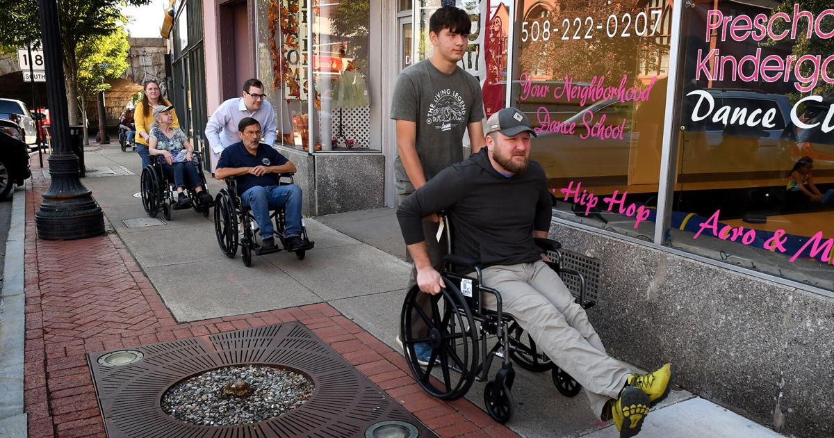 On Saturday morning, the #Attleboro Commission on Disabilities organized a Wheelchair Stroll from city hall to the Balfour Riverwalk to give everyone in the community the opportunity to see the city from a different perspective. ow.ly/OKIC50KMMbl