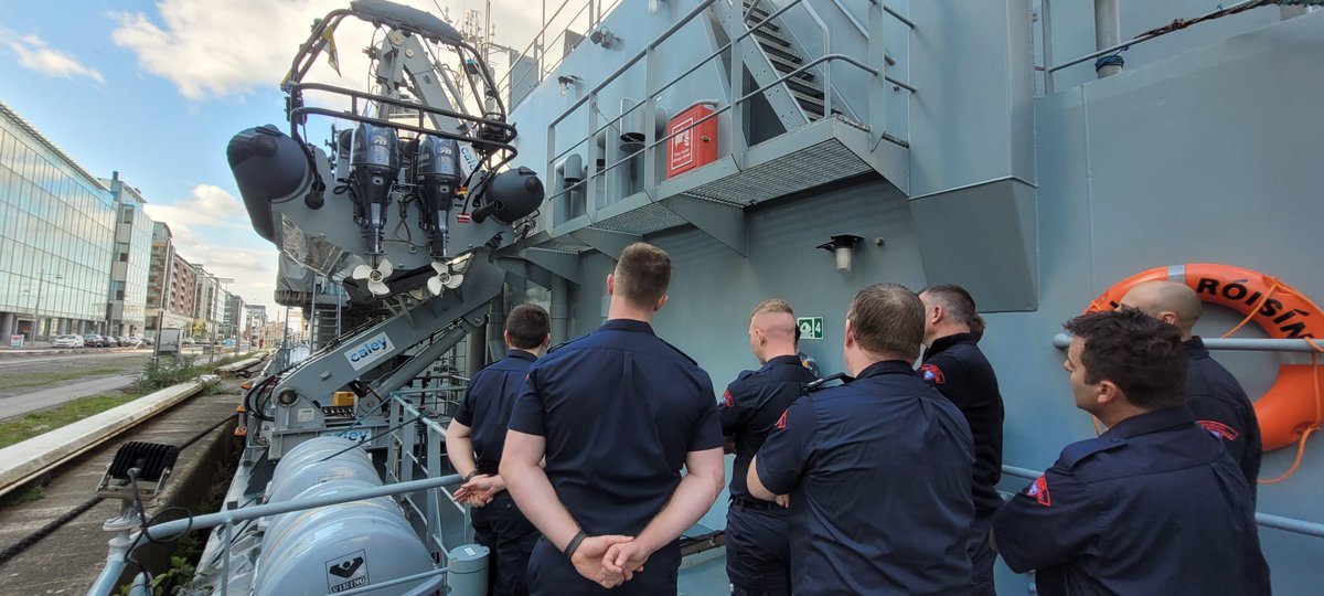 Thanks to the <a href="/naval_service/">Irish Naval Service</a> crew for taking good care of 'D' watch from Phibsborough and HQ yesterday on a familiarisation tour of the LE Roisin moored on the Liffey.