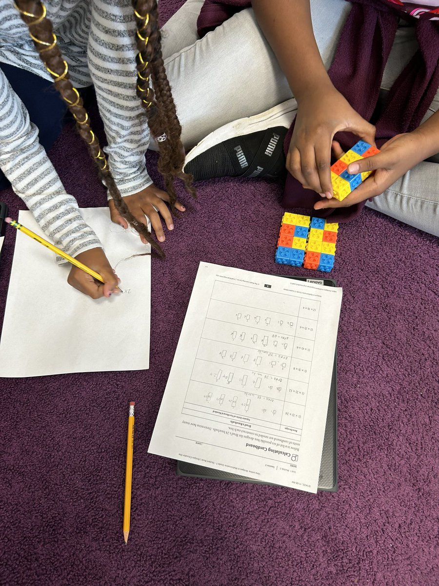 williamsonlmes's tweet photo. My fourth graders are working in partner pairs to determine the surface area of rectangular prisms that all have a volume of 24! @LyonsMill https://t.co/UX2qjGRSEk