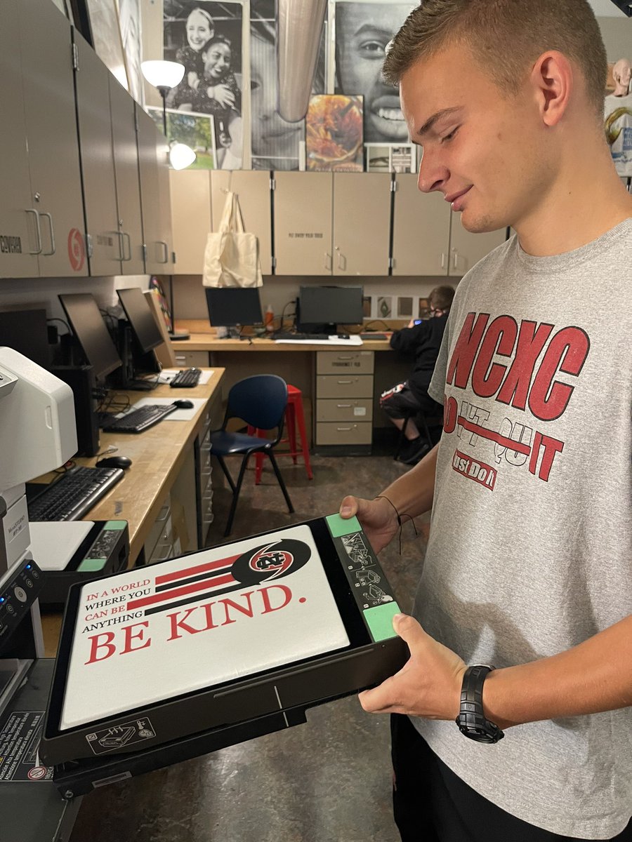 NeCaHiArt's tweet photo. Nothing can brighten staff member’s day like a student designing, making and giving a matching shirt to them for the next wear it Wednesday! Pay it forward with a random act is a snowball effect we’re proud of in the Art Dept! Let’s keep it going ❤️ @NewCastleSrHS @RolandGlobal https://t.co/4lTf1TQUnM