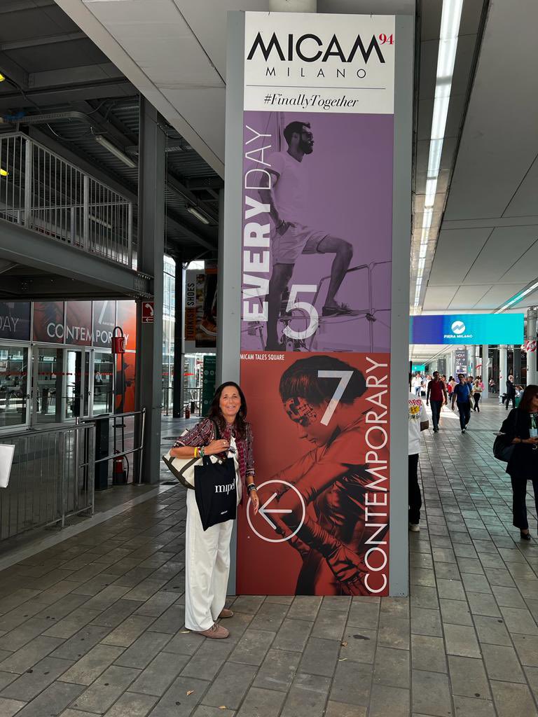 isabellarauti's tweet photo. #Micam #Mipel #salone internazionale a Fiera Milano (Rho). Eccellenze italiane e crescita nei comparti #calzaturiero e #pelletteria 
@FratellidItalia sostiene le imprese e la filiera del 
#madeinitaly  #sostenibilità #Vcs  #finallytogether 
#Assocalzaturifici #Assopellettieri https://t.co/5mZFBcTrHY