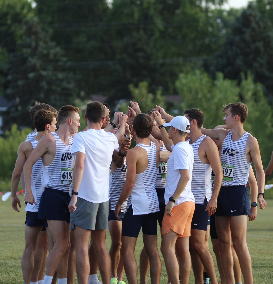 UISXCTF's tweet photo. 🚨CROWDFUNDING IS LIVE🚨

This is a great opportunity to support our Men’s and Women’s XC/TF teams! All donations will help us develop into a top DII program! 

Links: 
Mens - https://t.co/HDTp0kp3t3
Women’s- https://t.co/m5O1YkExBP

#AsOne | #ProtectThePrairie https://t.co/P5h7wHN5vo