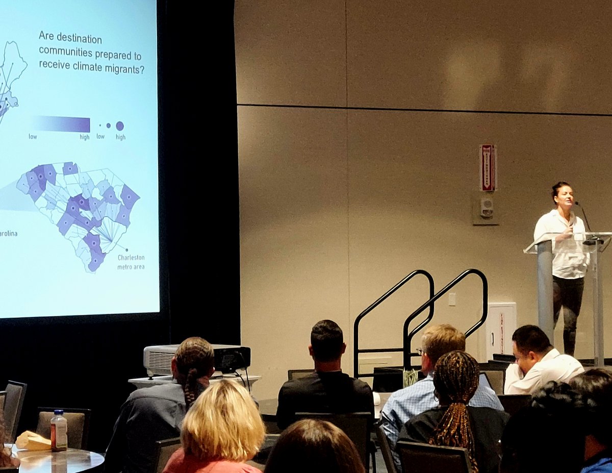 se_casc's tweet photo. "We can't assume the past is a good proxy for the future." How will urban growth impact ecosystems in the SE? How should residents respond to climate challenges? Georgina Sanchez @GMSanchez_Water of NCSU presents scenarios that integrate community preference and policy influence. https://t.co/kdWUI4Flc5