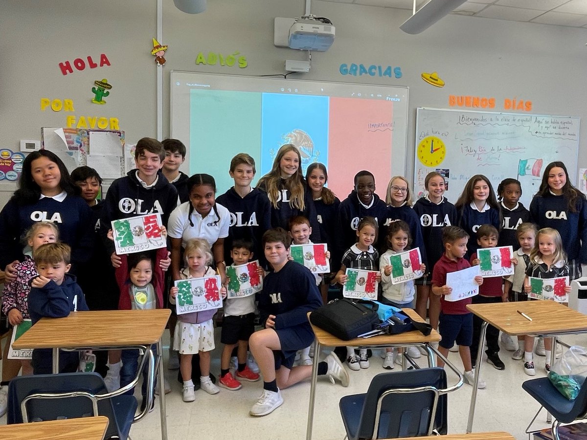 OLASchoolATL's tweet photo. Seventh grade and Pre-K students collaborated to learn about the significance of Mexican Independence Day. The students enjoyed working together. https://t.co/1yK1N85I1t