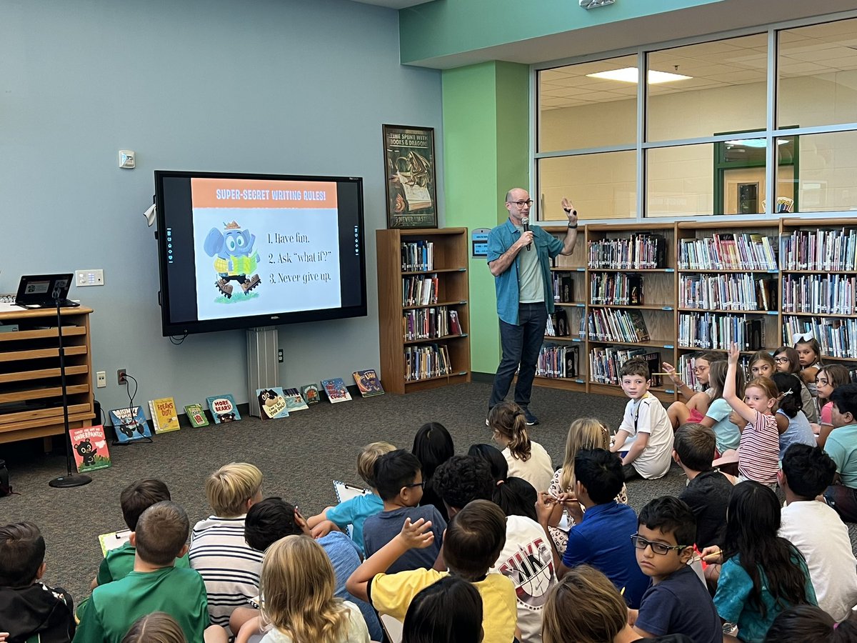 WgesL's tweet photo. Walnut Grove welcomes Troy Cummings! #InspireExcellence#theGrove https://t.co/bcCLI9i8qL