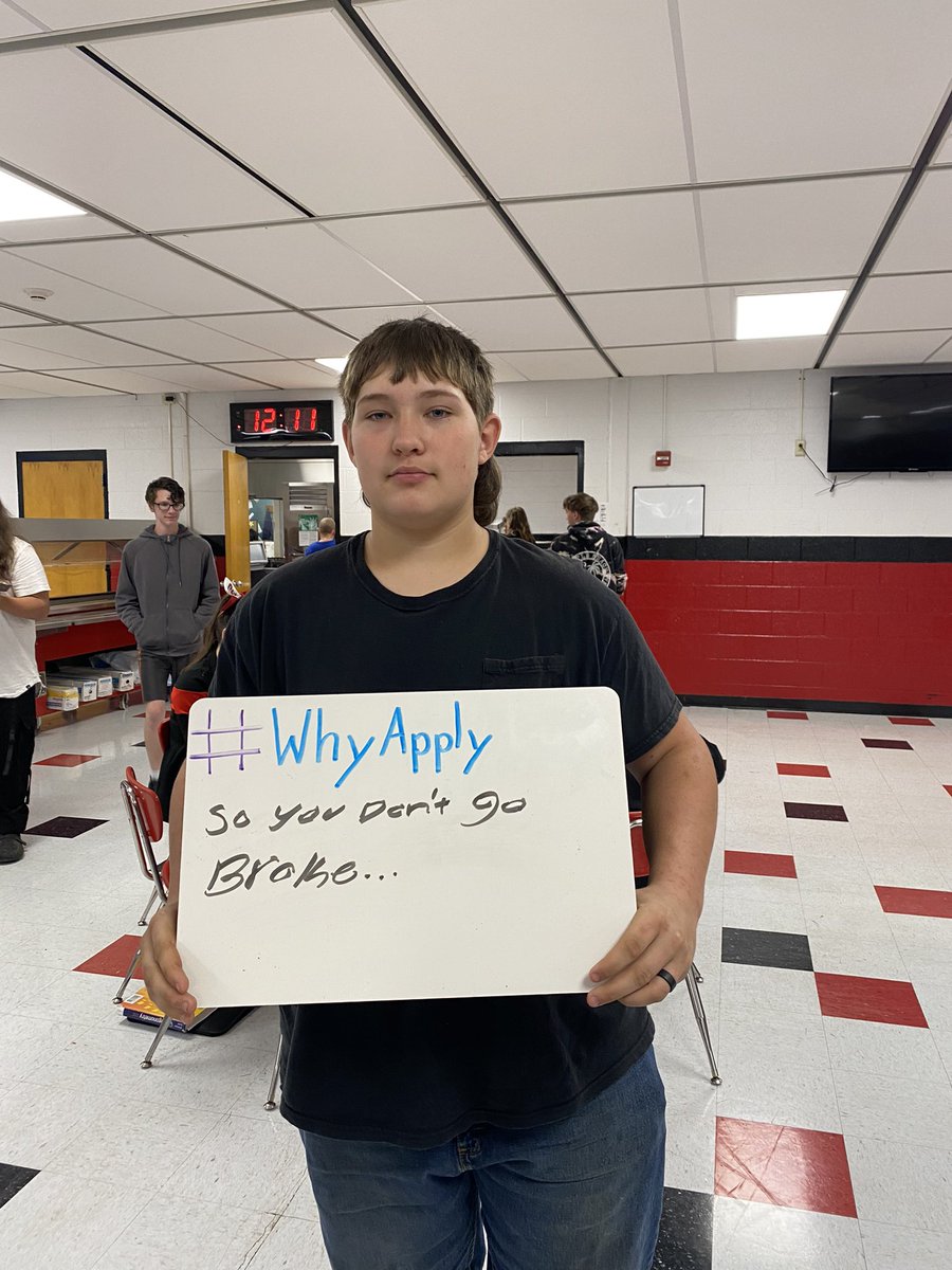 WebsCoSchool's tweet photo. @WVGEARUP #whyapply https://t.co/7LI1BSvmoS