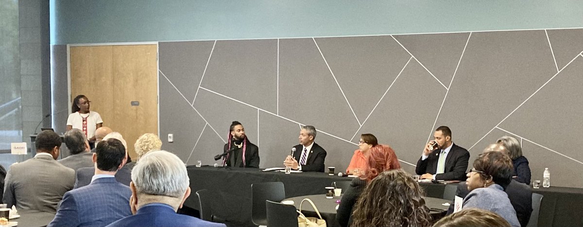 Great way to start the week with <a href="/Ron_Nirenberg/">Ron Nirenberg</a>, <a href="/CouncilmanJalen/">Jalen McKee-Rodriguez</a>, <a href="/ElectPhyllisD3/">District 3: Councilwoman Phyllis Viagran</a>, and other esteemed panel members for <a href="/sagesanantonio/">San Antonio for Growth on the Eastside</a> State of the Eastside.