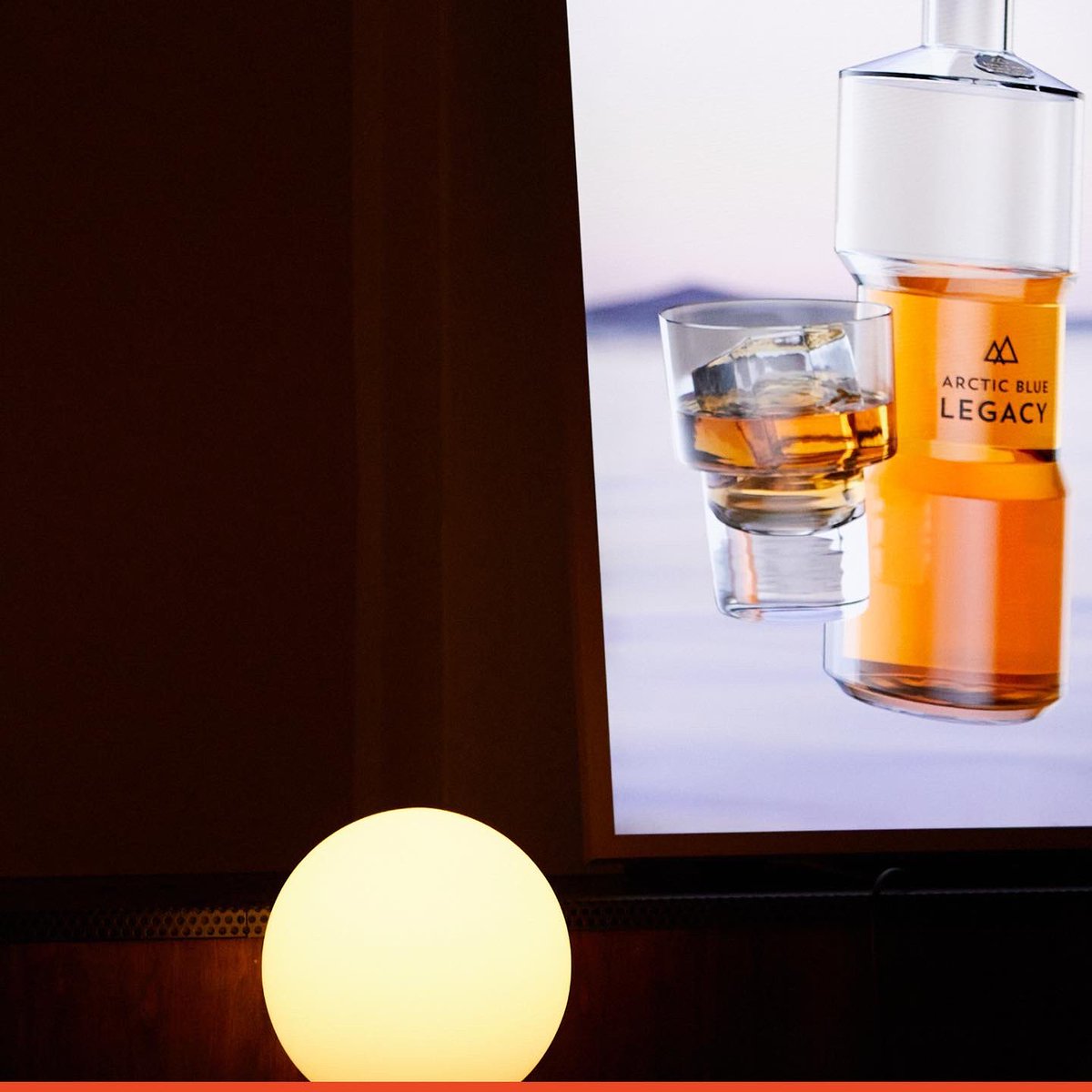 RasmusHaikka's tweet photo. Who needs art for their wall?

#nft #web3 #gin #interior @ArcticBlueBev https://t.co/62cIBGg0Q9