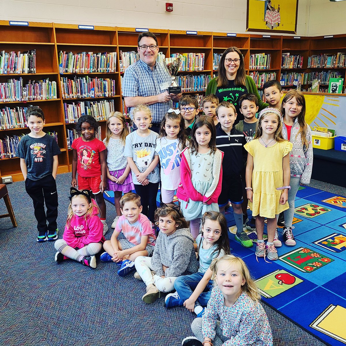 Escml's tweet photo. Congrats once again to Minnesauke for winning the 2022 Emma Cup! 🏆
Mr. Brian met up with Taylor Kinsley & some students in the school library to deliver the trophy, where it will be housed until next year's Summer Reading Challenge!
#EmmaCup #ThreeVillage #SummerReading https://t.co/SFOcYYGRa6