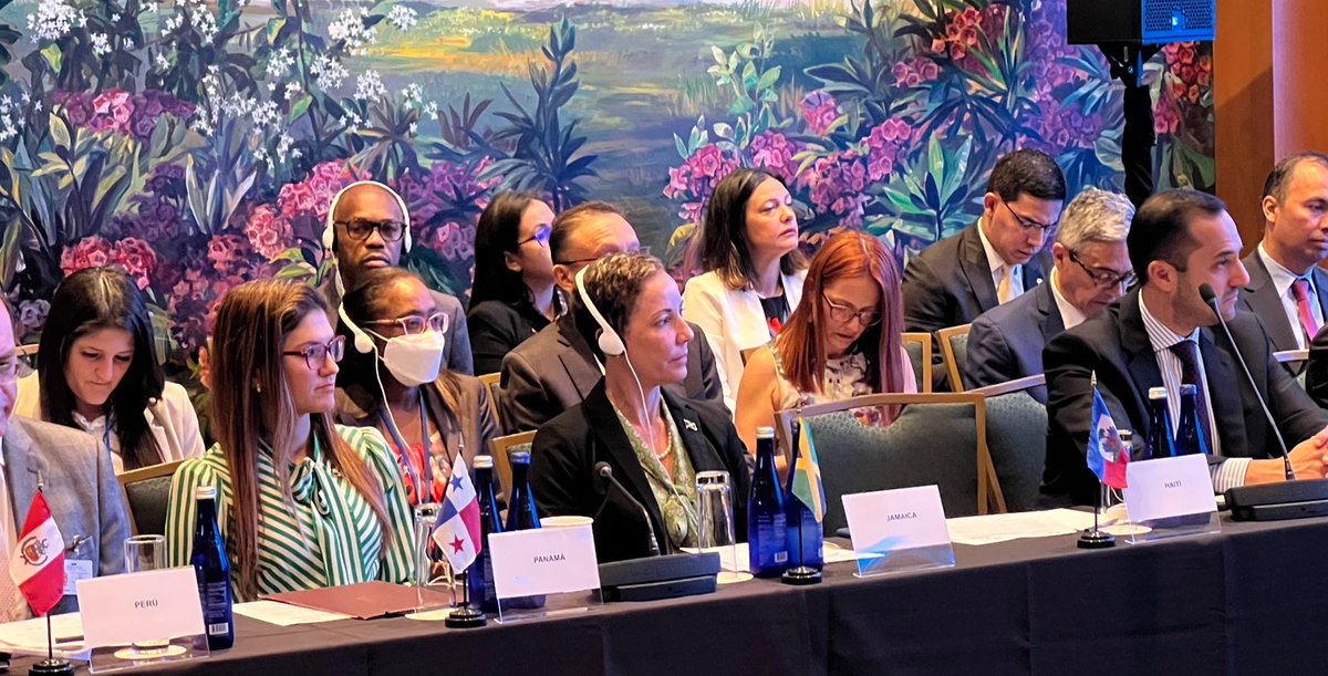 kaminajsmith's tweet image. 1/ Kicked off #HighLevelWeek at the @PPT_CELAC @ACS_AEC  Foreign Ministers B/f Meeting. Global challenges have regional consequences and solutions - 🇯🇲 supports the strengthening of our coop&apos;n mechanisms and the opportunities signalled by this inaugural engagemt  #UNGA77 🇦🇷🇬🇹