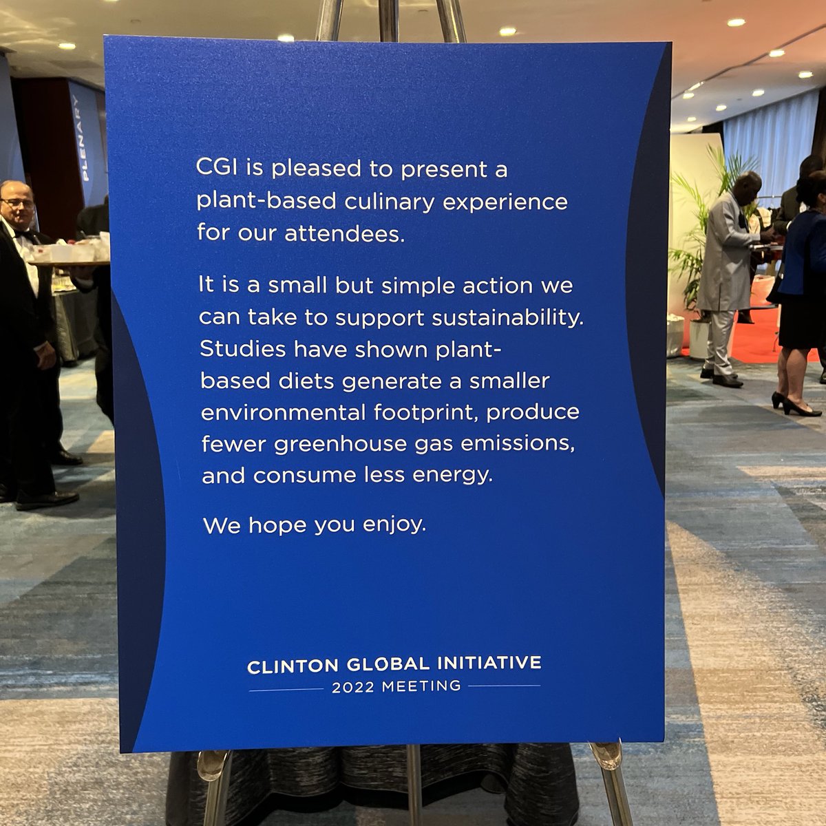 r_atcheson's tweet image. Love to see this simple action (we do the same at Gracie Mansion), @ClintonGlobal! #CGI2022