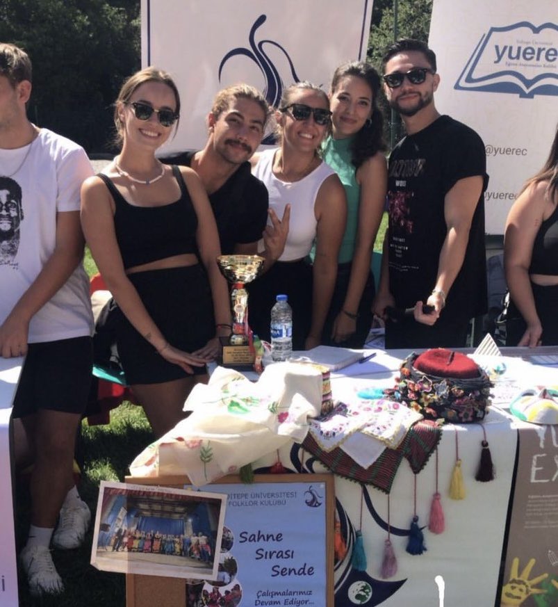 Oryantasyon Günlerimiz başladı! 🥳
Kulüplerimizle birlikte eğlence dolu bir hafta için
19-23 Eylül tarihlerinde festival alanında buluşalım! 🪅🎉