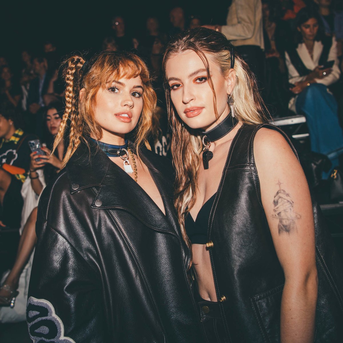 Coach's tweet photo. Saw the show, took the pics, had the fun. โก Hey from #DebbyRyan, #FLETCHER,, #KiwiLee, #MaeTan, #ChauBui, #ThaoNhiLe, #LinhDieuChu, #AmeliaDimoldenberg and #WisdomKaye. #CoachSpring23 #NYFW #NewYorkFashionWeek https://t.co/TjuFR5wbkR #CoachNY https://t.co/p6s6VysuJy