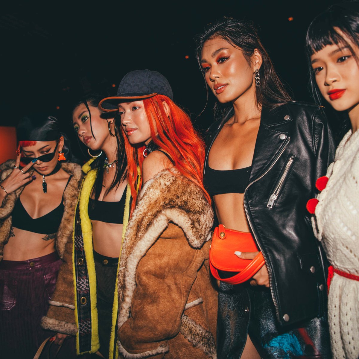 Coach's tweet photo. Saw the show, took the pics, had the fun. โก Hey from #DebbyRyan, #FLETCHER,, #KiwiLee, #MaeTan, #ChauBui, #ThaoNhiLe, #LinhDieuChu, #AmeliaDimoldenberg and #WisdomKaye. #CoachSpring23 #NYFW #NewYorkFashionWeek https://t.co/TjuFR5wbkR #CoachNY https://t.co/p6s6VysuJy