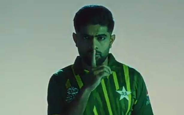 HemmiRajput's tweet photo. To all the negative comments about the kit😁
#PAKvsEng
Tarbooz
#T20WorldCup
#T20WorldCup2022 #Officialkit
#PakistanCricket https://t.co/WBEpK30Z9E
