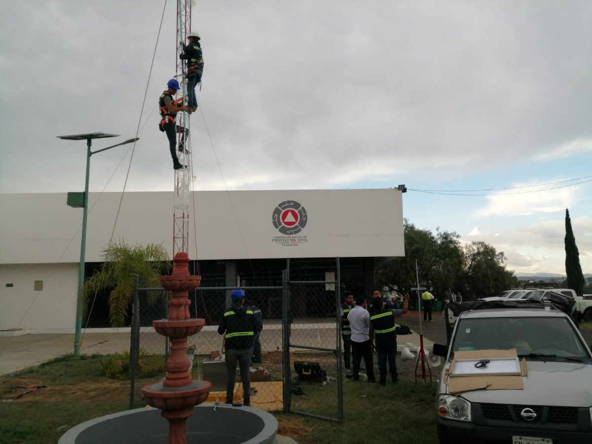GobTlaxcala's tweet photo. En el marco de los sismos ocurridos en septiembre de 1985 y 2017, la @CEPC_TLAXCALA y la Red Municipal de Protección Civil #RMPC del estado, se encuentran preparadas para realizar el Simulacro Nacional 2022 este 19 de septiembre a 12:19 h. https://t.co/Uby9kvnKhc