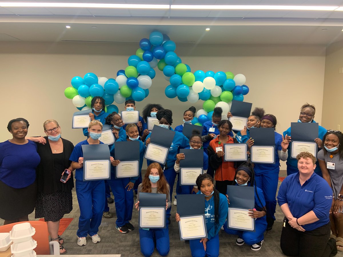 Our JMG WorkForce Pathways program was proud to partner with <a href="/SHLakeland/">Corewell Health Lakeland Hospitals</a>, the Bridge Academy of Southwest Michigan, and <a href="/MichiganWorks/">Michigan Works! Berrien, Cass, Van Buren</a> to enroll 20 youth in the 2022 Inspiring Growth Internship. 

Learn more about how this experience impacted our youth: bit.ly/3xyTzdV