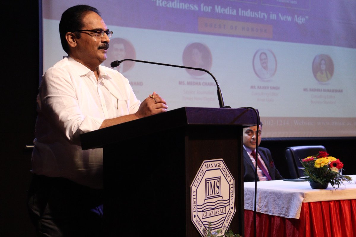 AnilNigam12's tweet photo. Pre-Induction program for budding journalists of #imsuc Ghaziabad. Roadmap of Journalism delivered by Sr Journalists @rajeevsingh4feb @imMedhaChawla @RadhikaRamases1 https://t.co/nV2ZRBav2c