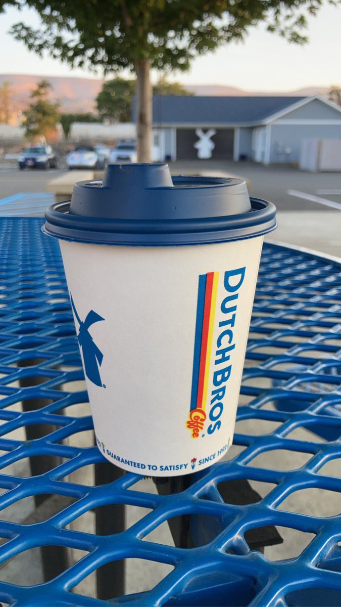 ZolaInRecovery's tweet photo. My Dutch Bros addiction was getting a little out of control. I made a deal with myself that I can still have it, but I have to walk to go get it. I’ve lost 20lbs. 😂🤷🏻‍♀️ #DutchBros #Dutch https://t.co/LyDxXUBgJX