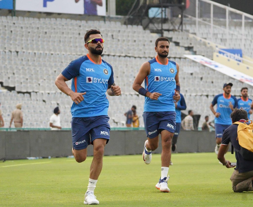 IND vs AUS LIVE Skoru: Rohit Sharma, T20 Dünya Kupası kombinasyonunu çözmeyi hedefliyor, Hindistan - Avustralya 1. T20 LIVE, IND - AUS LIVE Streaming