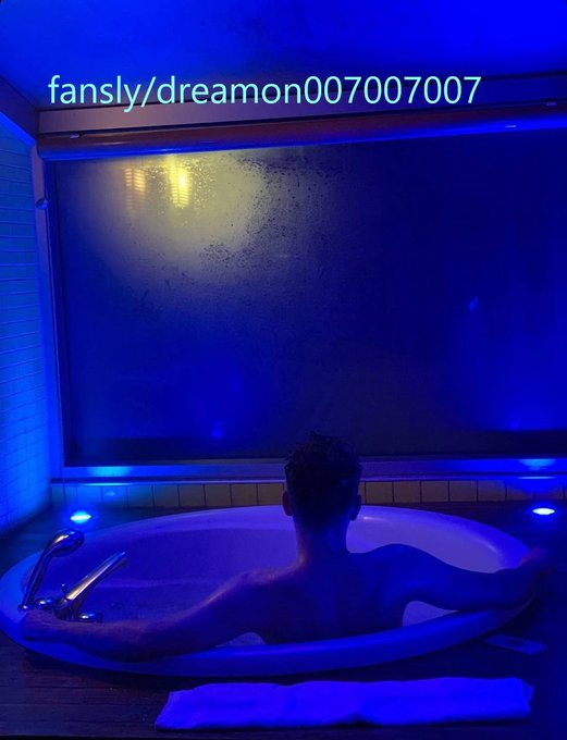 fansly/dreamon007007007 follow me guys ) thk

#german #bigcock #hairy #cum #usa #french  #muscle #young