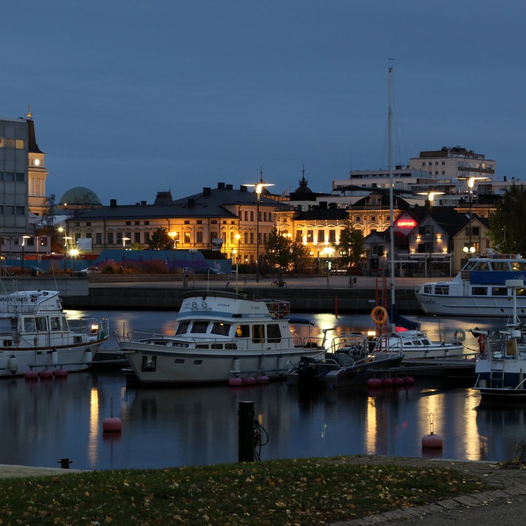 Explore #Finland as a Volunteer with us! 

Volunteering in this country is a unique opportunity to experience a new culture, gain a global perspective, and build life-long relationships.

More information on our website:
👉ow.ly/ej9P50KMWBP

#VolunteerAbroad #Europe