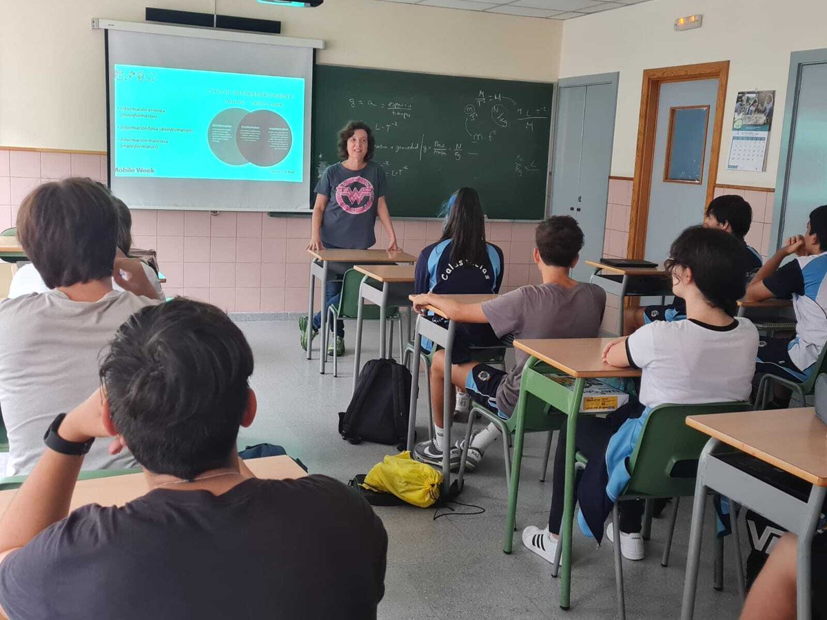 mWeek_MWC's tweet photo. 🙌 ¡Finaliza el #mWeekOU22!

Nos despedimos de cuatro intensas jornadas de conexión entre #tecnología y ciudadanía donde hemos disfrutado de actividades para todas las edades.

¡Muchas gracias a todos los que formasteis parte de esta experiencia!
Os dejamos los mejores momentos👇 https://t.co/SeDUQPIAgQ