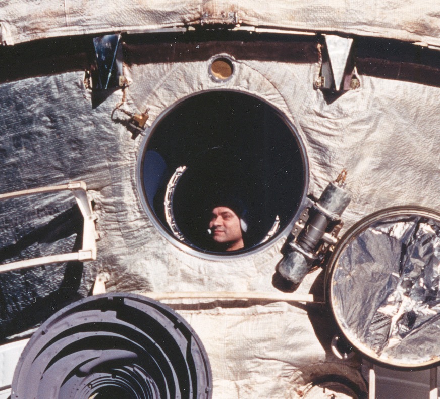 RussianSpaceWeb's tweet photo. Russian cosmonaut Valery Polyakov died today in Moscow at age 80, according to Roskosmos. In 1995, Polyakov completed the 437-day mission aboard Mir space station, the longest orbital space flight until this day: https://t.co/QbVuiT5pak https://t.co/V82cOXxlNe