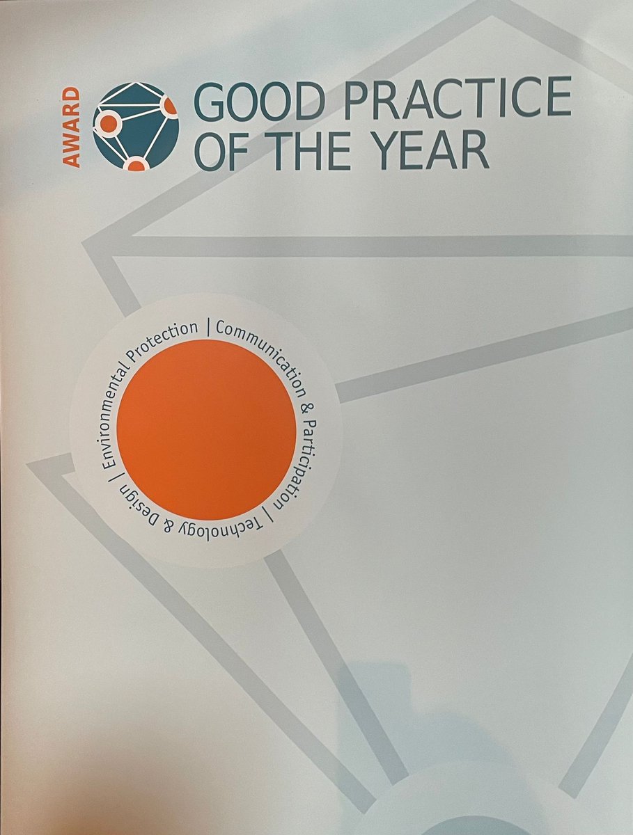 Ecology_Group's tweet photo. Premios Protección del Medio Ambiente de los Award Good Practice of the Year Biotransporte " para Miguel Ferrer (CSIC) y Red Eléctrica de la Comisaria de Energía de la UE. 
@RedElectricaREE
   
@EU_Commission
 
#PCIdaysEU  #EUGreenDeal #REPowerEU #EUEnergyPlatform #EnergySecurity https://t.co/mOjyah3GMt