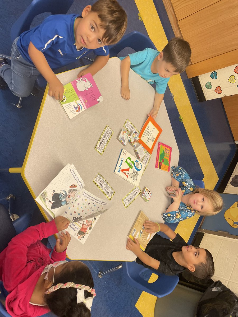 AGiarratano_'s tweet photo. Exploring our library encourages choice and interest while building a positive literacy environment for our future readers!📚💙 #prereading #earlyliteracy https://t.co/9pTweETgan