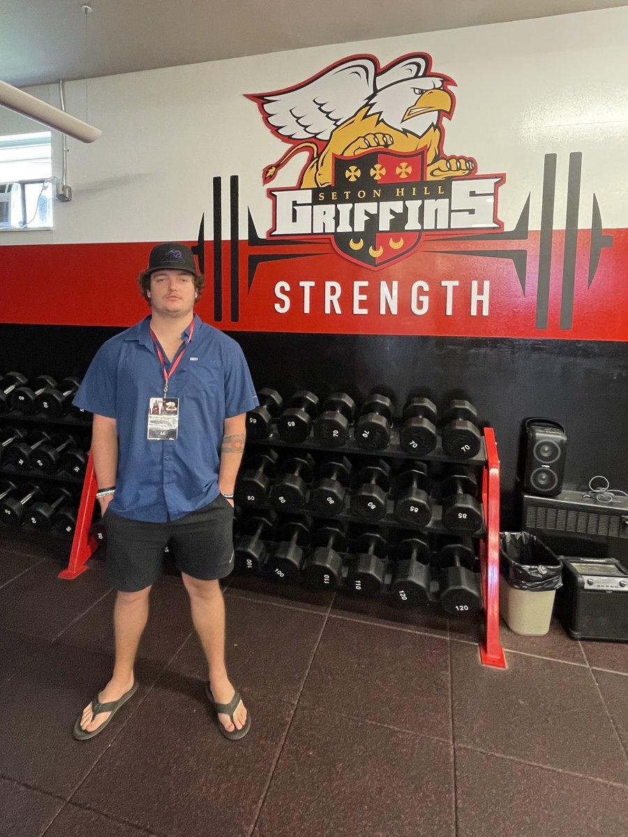 DadeBissell's tweet photo. Thank you to @CoachKevinMay and @CoachDay_ for the great visit. Cool things happening at @SHU_FBALL . Go Griffins! https://t.co/KS1uWuAl7t