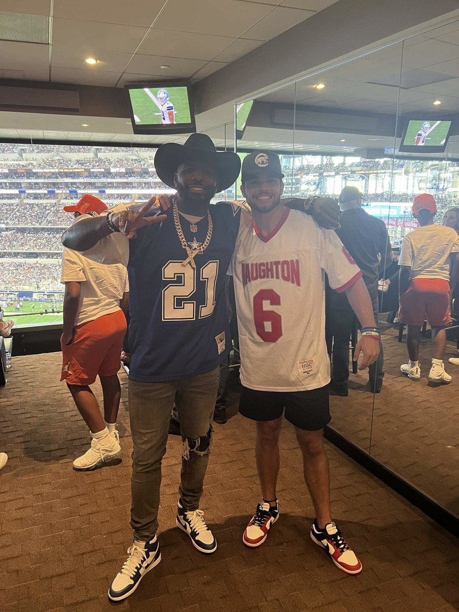 gannonruckman's tweet photo. Unreal experience that could only be put on by @personalcorner! Shoutout @DezBryant for making a dream come true. It’s truly special was is going on at PC. Very thankful to be small part of this and building something FOR THE ATHLETE BY THE ATHLETE🗣 https://t.co/sFMdmmRxLf