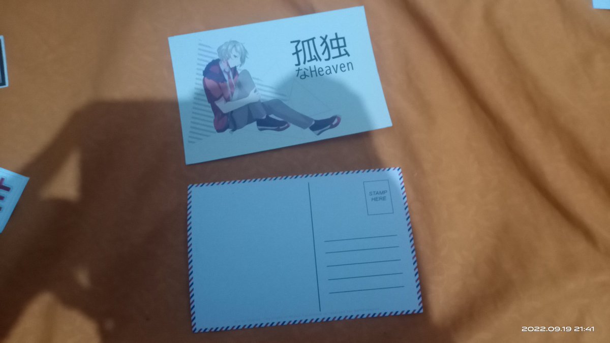 ReinFreebird's tweet photo. [MERCH TRADE]

These are the old stuff from #comivuro that I'll be offering for trade on #comifuro15. Some basic stickers, and also postcards of Mizuo covers, illustrated by the wonderful bakahimi (IG).

If you're interested, you can find me at booth B19( Day 1 ), or not https://t.co/jJ0O5F3keW