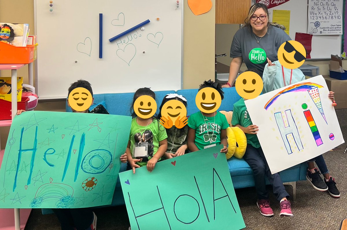 ShadowOaksOwls's tweet image. Starting the week off with positivity!!! Thank you @itsaureliaaa for being an awesome counselor!!! @ShadowOaksOwls spreading positive messages to our parents and scholars!!! @SBISD @MJenParker @jennifer_blaine #Helloweek #SOEthebestplacetobe #ScholarsOwningExcellence