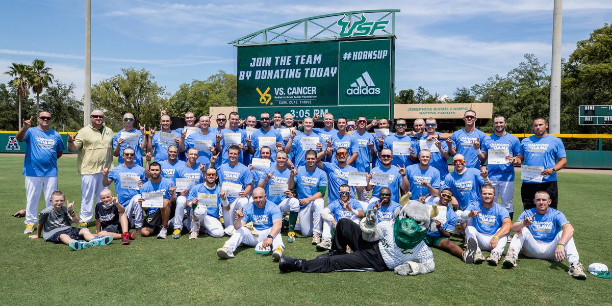 In honor of September being Childhood Cancer Awareness Month, today #BestOfD1 looks back at a touching story, highlighting @USFBaseball and @USFSoftball's personal fight #VsCancer 🎗️ Read Today: d1ba.se/USF-VsCancer