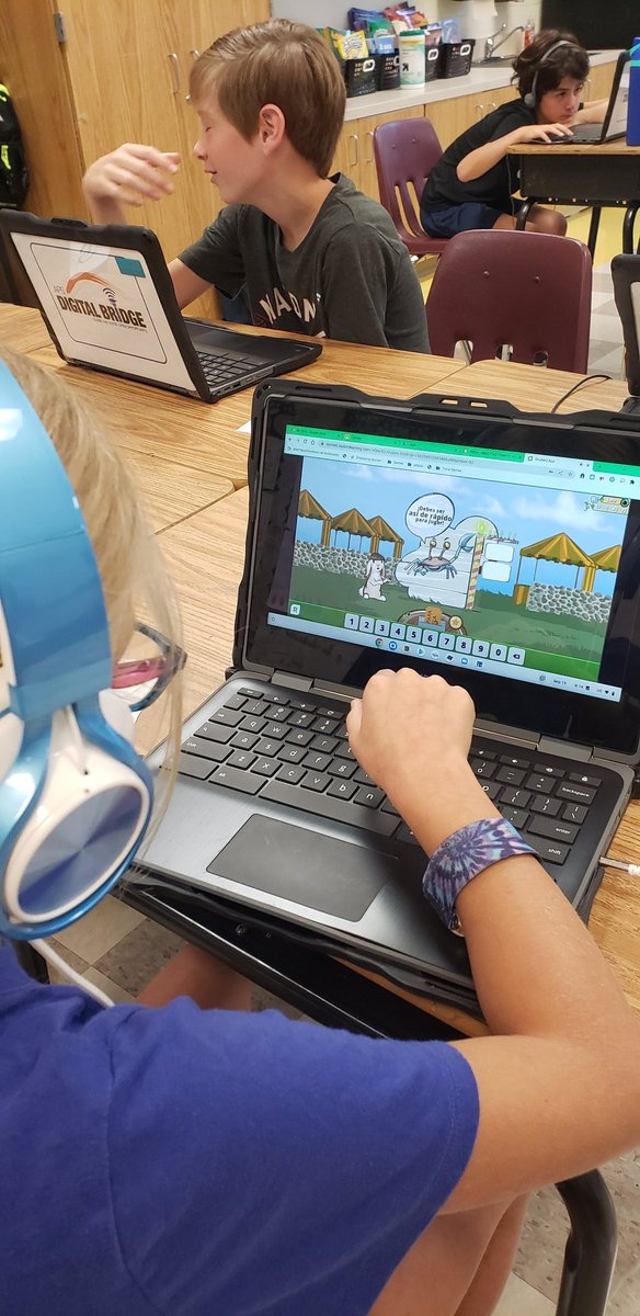 Isoto28's tweet photo. Starting our day with Reflex in Spanish @ExploreLearning 
Thanks for this great opportunity. Kids loved it ❤ @APS_SarahSmith @dehutson7 @APSDualLang https://t.co/MFokUEFGzJ