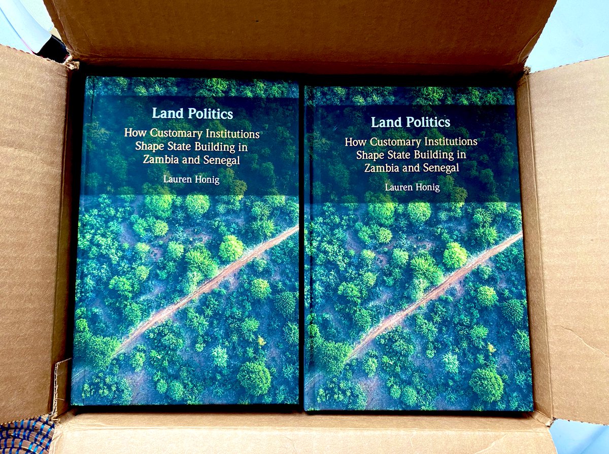 lauren_honig's tweet photo. Returned from Montreal and this beautiful box of books had arrived from @CUP_PoliSci @RBlaifeder. So thrilled to share it. Time for a short 🧵 https://t.co/lRghj7fykH