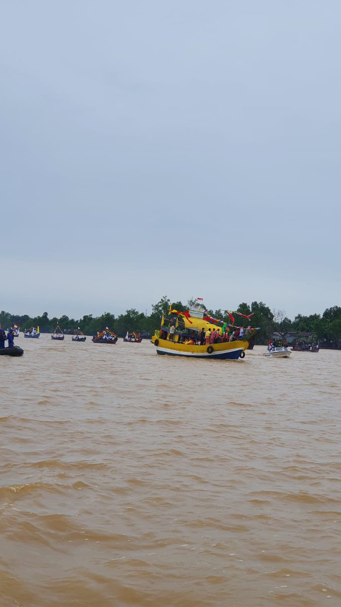 Festival budaya di #KampungLautJambi yg mendatangkan Ekspedisi Batanghari merupakan bagian dr kenduri swarnabhumi