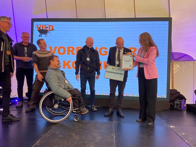 miljoemin's tweet photo. Vordingborg vinder titlen som Danmarks VILDESTE kommune 🥳 https://t.co/wihUToCSWL #dkgreen #dkvild @VordingborgK https://t.co/MAOqlHVacV