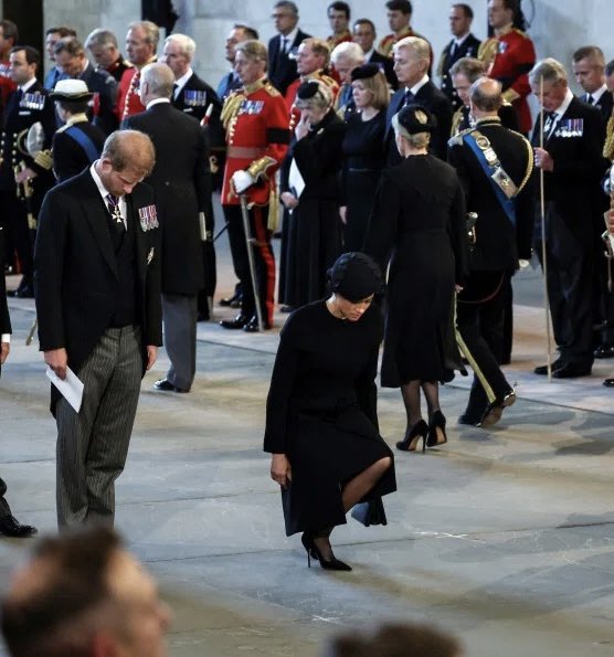 PicsMeghan's tweet photo. I'm so relieved all of this is over and Prince Harry and Princess Meghan can finally go back home where it's safe and serene 🙏🏽 https://t.co/Jv6UGwtEU3